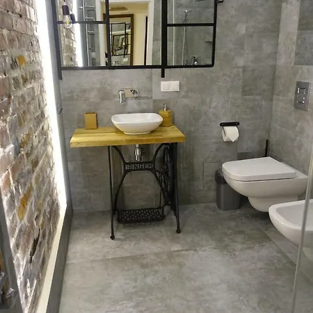 Daire Zwierzyniecka Old Town By Otium Krakow