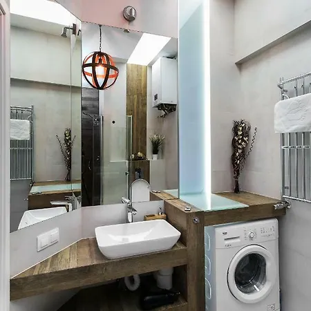 Zwierzyniecka Old Town By Otium Daire *